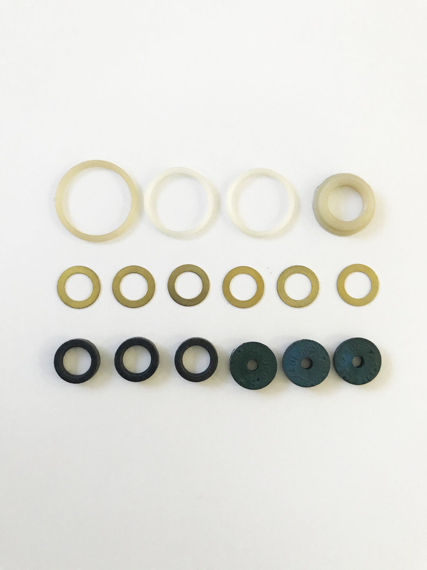Strom Living Tub and Shower Washer Repair Kit with washers, seals & replaceable seats
