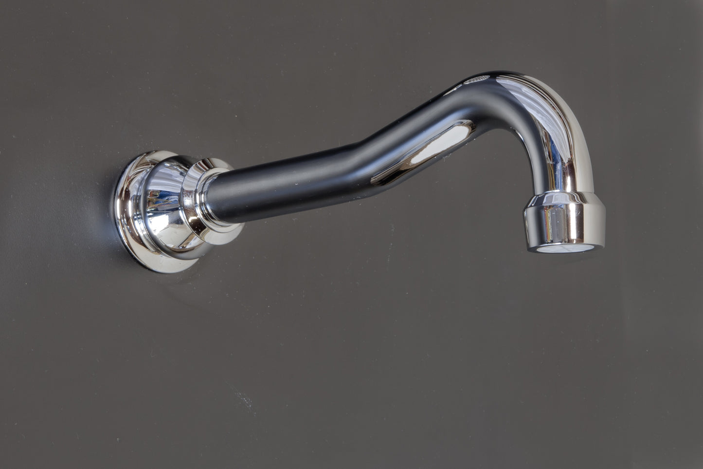 Strom Living P1044 10 1/2" Long Tub Spout