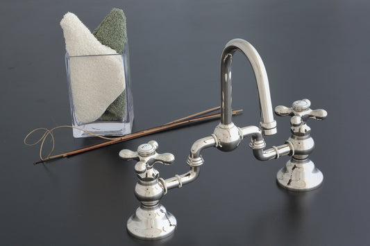 10" Centers in Chrome