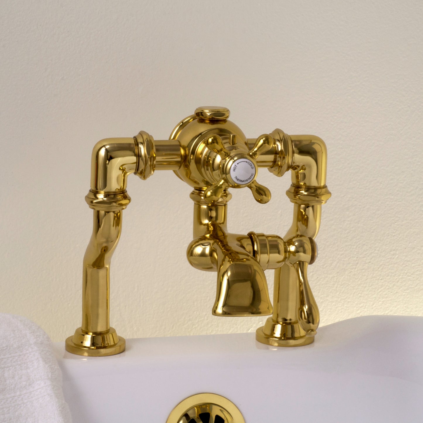 Thermostatic Deck Mount Tub Faucet with Adjustable centers