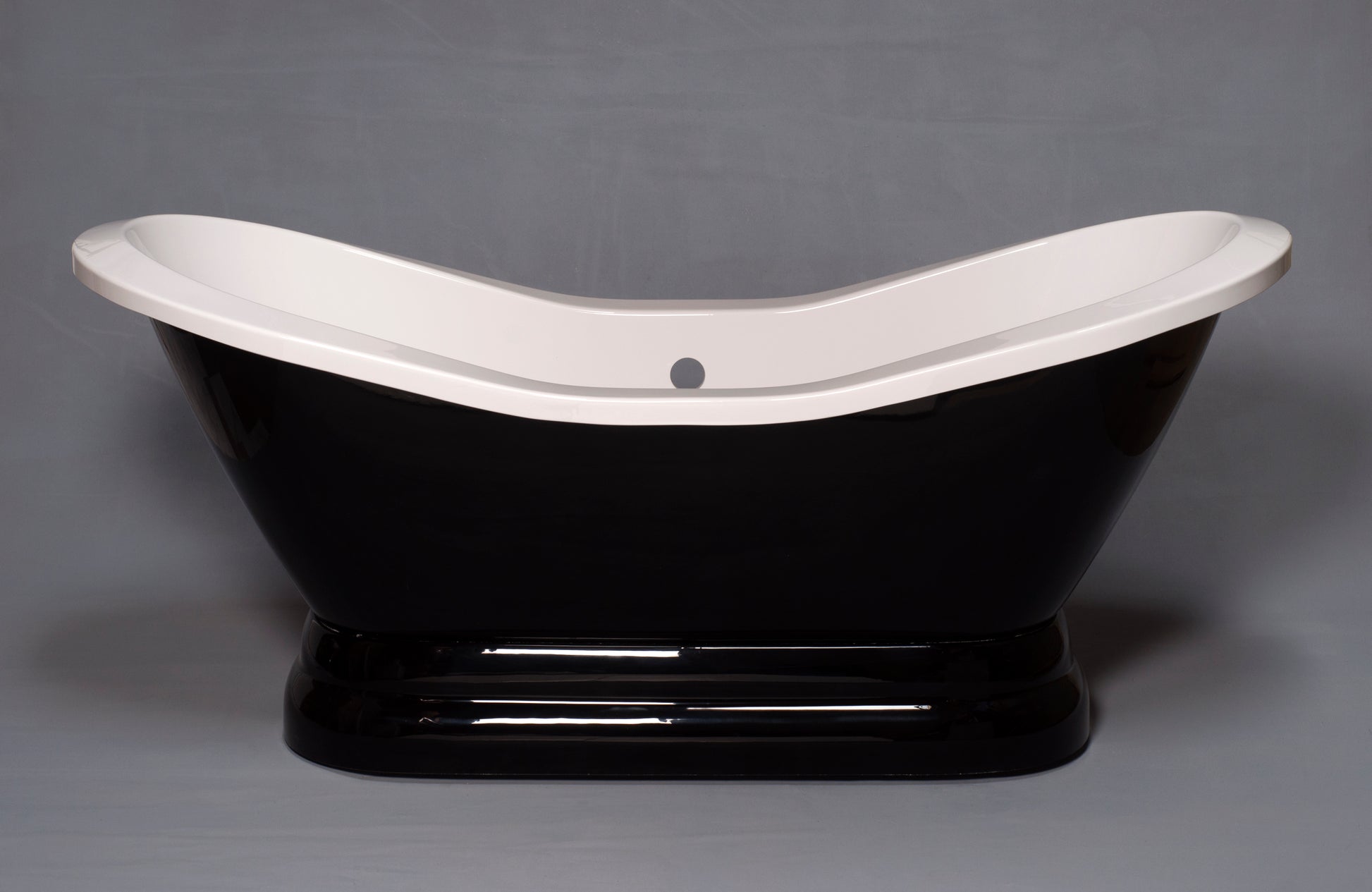 Strom Living Echo 6' Double Slipper Pedestal Acrylic Tub with 7" Centers
