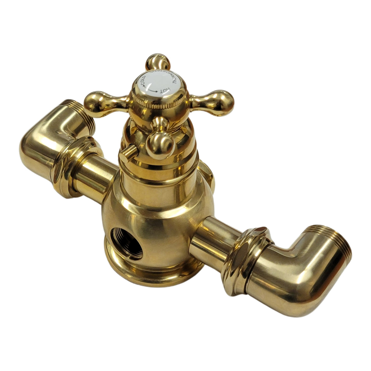 Thermostatic faucet body PP0331 in brass, three-quarter view