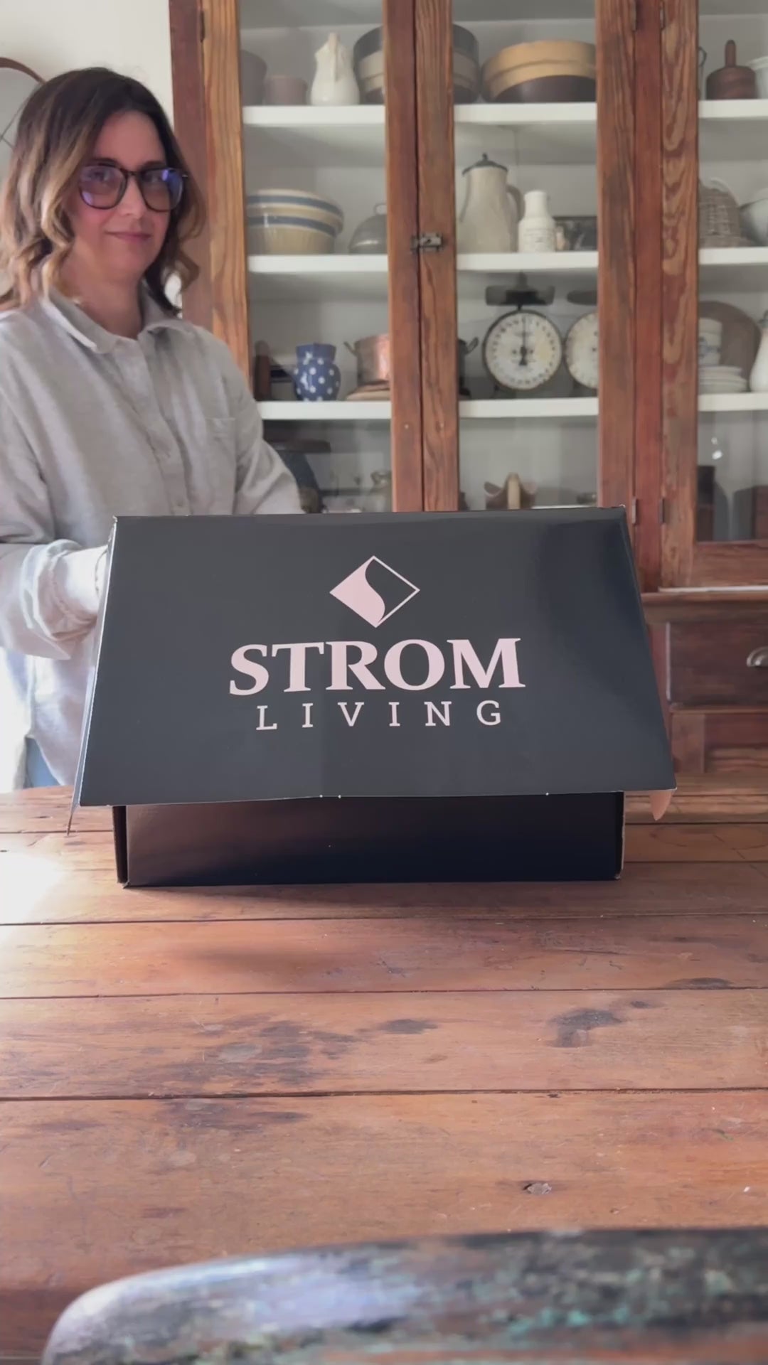 Load video: Unboxing and installing the Exposed Thermostatic Tub and Shower System P1049 in chrome. Video by Danielle Herrett (@candlewoodcottage), shared under the Strom Living influencer collaboration agreement.